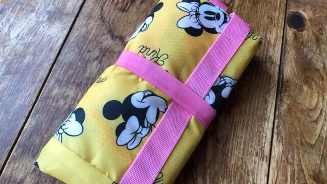 折り畳める ダイソーのディズニーキャラクターランドリーバッグ Antenna アンテナ