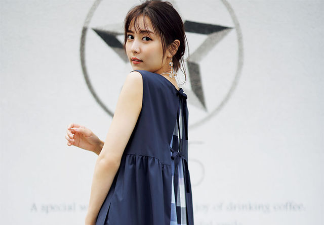 8 22のコーデ 日曜日は楽チンなのにきちんと見えさせてくれるブルーレーベルのワンピが頼り Antenna アンテナ