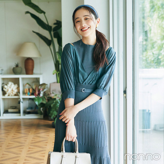 テクなしでおしゃれが叶うカシュクール仕立てのワンピが今日の主役 大学生の毎日コーデ Antenna アンテナ