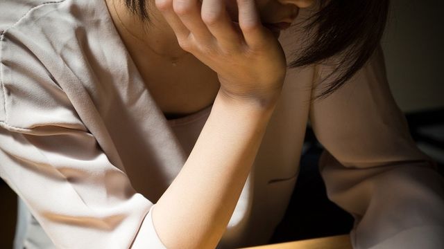熟女でも 35歳年下でも 夫の浮気相手の 年齢 が気になる妻たち Antenna アンテナ