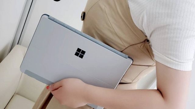 イラストを描くのにどこまで使える どんな人に向いている マイクロソフト Surface Go 2 の使い勝手を徹底検証 Antenna アンテナ