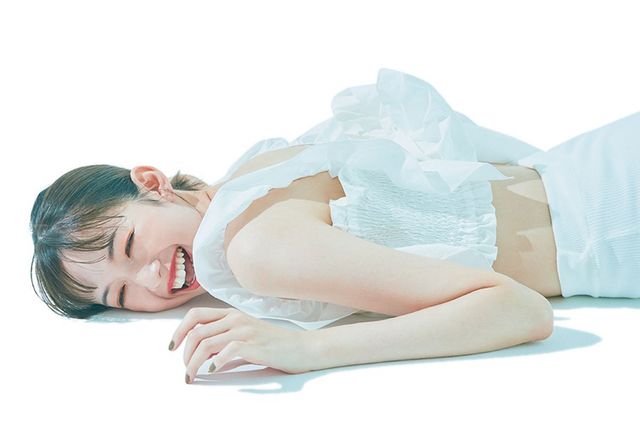 佐藤栞里 石原さとみの おへそ が気になる その理由が面白い 女の子の Antenna アンテナ 佐藤栞里 石原さとみの おへそ が気になる その理由が面白い 女の子の Antenna アンテナ