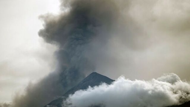 パプアニューギニアのウラウン山が噴火 5000人避難 Antenna アンテナ