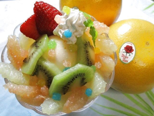 誰でも簡単 甘酸っぱいフルーツとアイスの簡単プチパフェ Antenna アンテナ