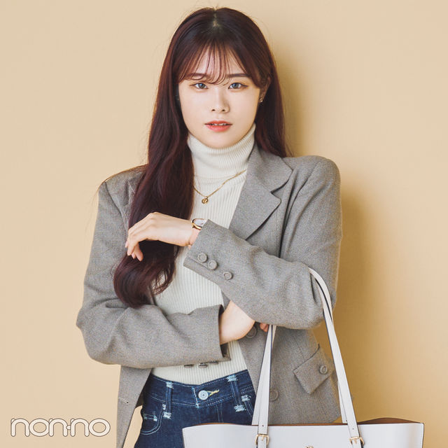 大学生のバッグの中身 可愛いものでモチベを上げる カスタマイズ上手な韓国ラバー Antenna アンテナ