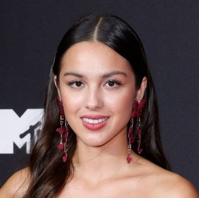 18歳の若手女優 ぶっちゃけ失恋ソングが爆発的ヒット 元彼への恨みが炸裂 Antenna アンテナ