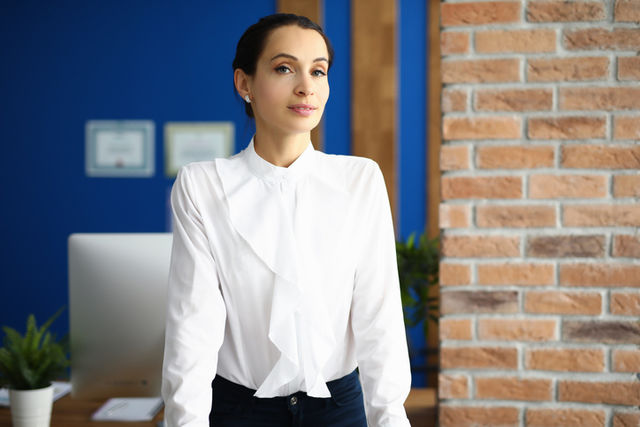 ビッグカラーコーデ ってダサい 着こなしの6つのコツ Antenna アンテナ