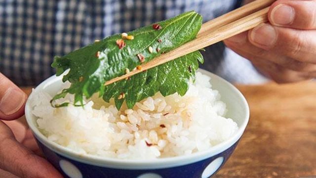 悪魔めしシリーズに待望の麺シリーズ登場 麺用ふりかけ 悪魔やくみ とは Antenna アンテナ