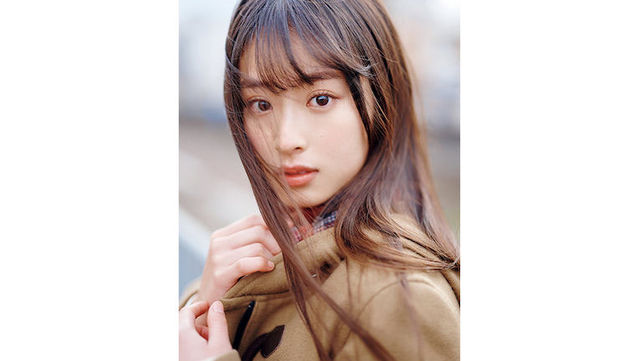 女優 小林涼子 30歳で初グラビアを披露 思い切って挑戦しました Antenna アンテナ