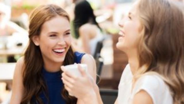 距離が近い男性の本音とは 勘違い 脈あり 絶妙な距離感を使ったモテテクもチェック Antenna アンテナ