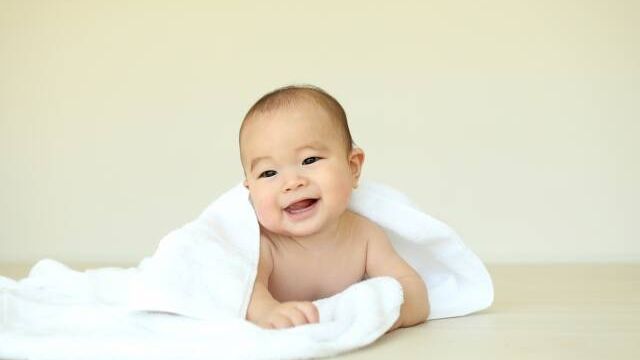 赤ちゃんの斜視の原因とチェック法は 手術はするの 医師監修 Antenna アンテナ