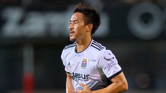 なにこのメンツ 不思議 ええ腹筋 三笘薫 町田浩樹が 大先輩 と撮った3ショットにファン驚き Antenna アンテナ なにこのメンツ 不思議 ええ腹筋 三笘薫 町田浩樹が 大先輩 と撮った3ショットにファン驚き Antenna アンテナ