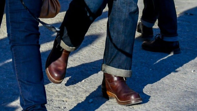 夏コーデ 革靴で秋の季節感を先取り 注目の着こなし アイテムを紹介 Antenna アンテナ