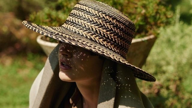 モンベルの隠れた逸品 フィッシングハット は首周りまでしっかり日焼け対策できる 速乾 撥水 防汚効果つきってタフすぎない Antenna アンテナ モンベルの隠れた逸品 フィッシングハット は首周りまでしっかり日焼け対策できる 速乾 撥水 防汚効果つきってタフすぎない Antenna アンテナ