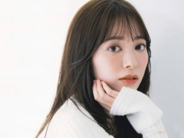 前髪で作るオルチャン風ヘアスタイル おすすめ韓国風バングやアレンジ方法 Antenna アンテナ