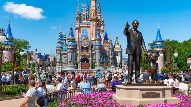 ディズニーランド アトラクション休止の理由を聞かれたキャストの回答が 満点 Antenna アンテナ