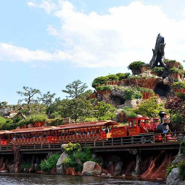 独特の素材 ピューター製フィギュア ディズニートレイン音楽隊 置物 インテリア 住まい 小物 Belvtor By