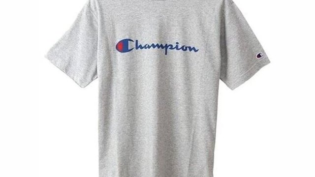 夏の爽やかメンズコーデにオススメ Champion チャンピオン のtシャツやスウェットシャツがamazonで最大36 オフの大セール開催中 この機会を見逃すな Antenna アンテナ