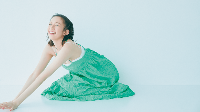 顔の巨大化の原因はこれだった 最近笑ってない なんて人は要注意 顔の余白埋めマッサージ Antenna アンテナ