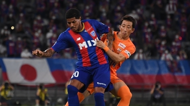 Fc東京gkがバックパスをスーパーセーブ ノーカード再開で 再試合 の悪夢回避 Antenna アンテナ