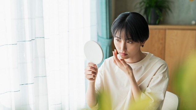 鼻の化粧崩れを防ぎたい 化粧崩れ テカリを抑える裏ワザ 防止法 Antenna アンテナ