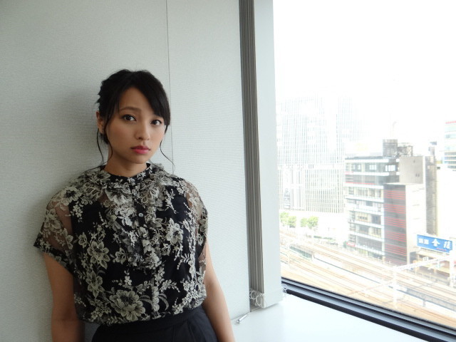 女優 水崎綾女が語る 進撃の巨人 Attack On Titan 反撃の狼煙 の