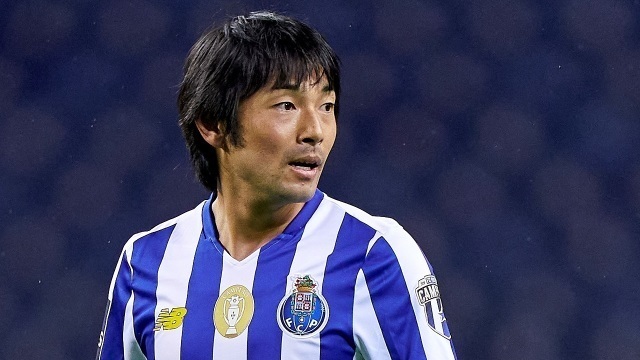 トラブゾンスポルが38年ぶりのトルコ1部リーグ制覇 狂喜のファンがピッチ埋め尽くす Antenna アンテナ