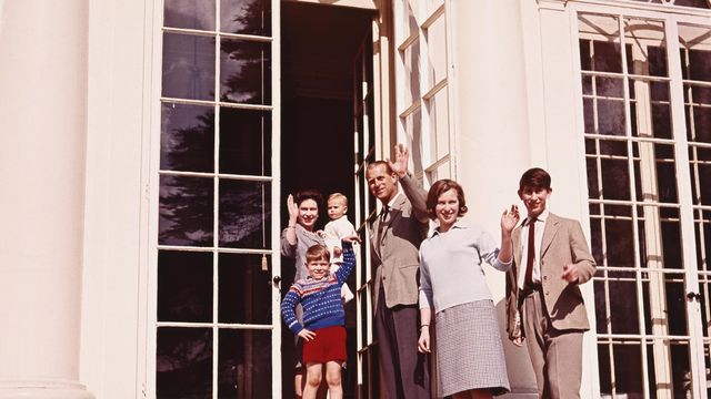 今週の名言 The Early Bird Gets The Worm But The Second Mouse Gets The Cheese Inspiring Quotes 心に響く英語の名言 Antenna アンテナ