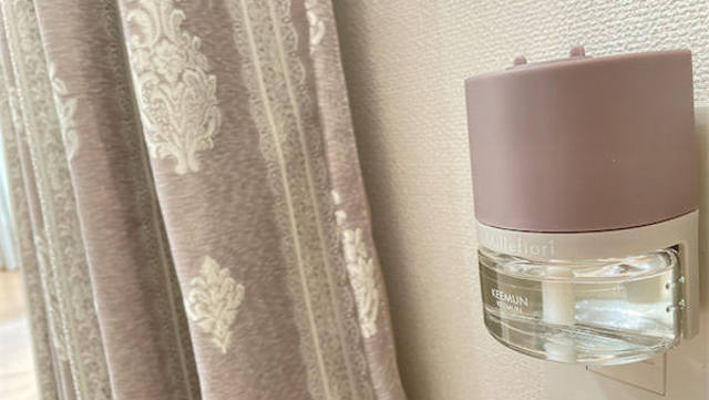 怪盗セイント テール の香水 ハンドジェル発売 香りはもちろん 黒いリボン 予告状があしらわれたボトルがキャラを再現 Antenna アンテナ