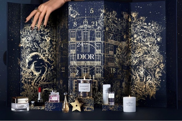 Dior ホリデー 2022 アドベントカレンダー アイシャドウ モンテーニュ 