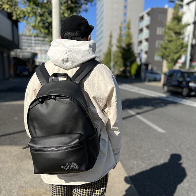 THE NORTH FACE チューニングレザーバークレー 新品未使用 - リュック ...