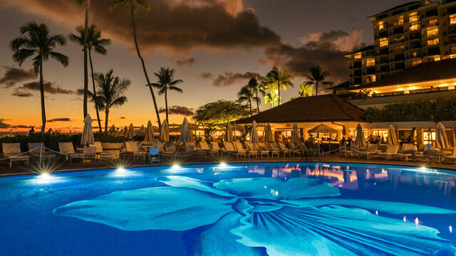 天国にふさわしい館「ハレクラニ」へ ハワイで獲れた食材を使った 極上の料理とおもてなしを堪能 antenna[アンテナ]