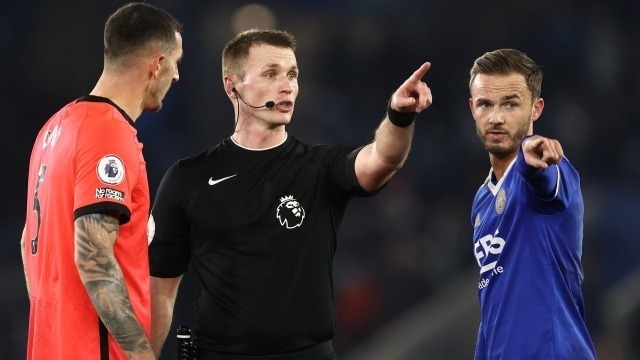 プレミアリーグ主審がJリーグ担当へ!! JFAと英審判協会の交流プログラムで主審3人が来日 antenna[アンテナ]