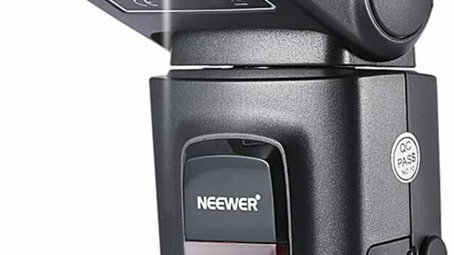 35％OFF】【35％OFF】新品 NEEWER CB200B 200W LEDビデオライト 映像