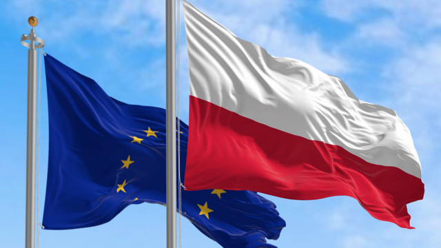 欧州の問題児から優等生へ ポーランド防衛費問題の論点 antenna[アンテナ]