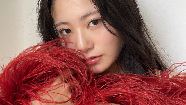 撮影現場に本を4冊も持ち込む読書家の一面も！ 人気グラビアアイドル・桜井木穂の悩みとは!? | antenna[アンテナ]