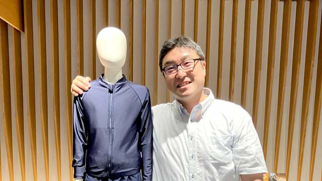 全国の多くの学校で採用が進む「男女共用セパレーツ水着」の開発ストーリー。きっかけは一本の電話から | antenna[アンテナ]