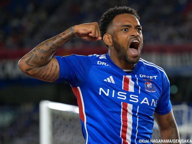 横浜FMアンデルソン・ロペス、快勝導く2発で得点ランク首位の今季15ゴール目(10枚) antenna[アンテナ]