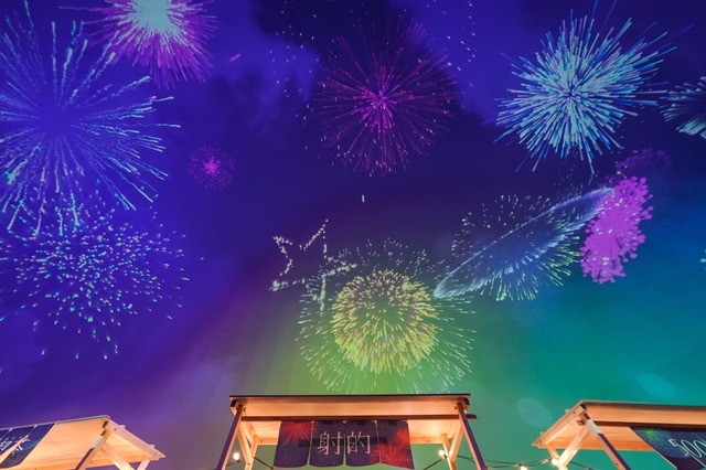 「星空夏祭り」有楽町・プラネタリア TOKYOで、夜空に上がる花火演出&“光る”ラムネなど | antenna[アンテナ]