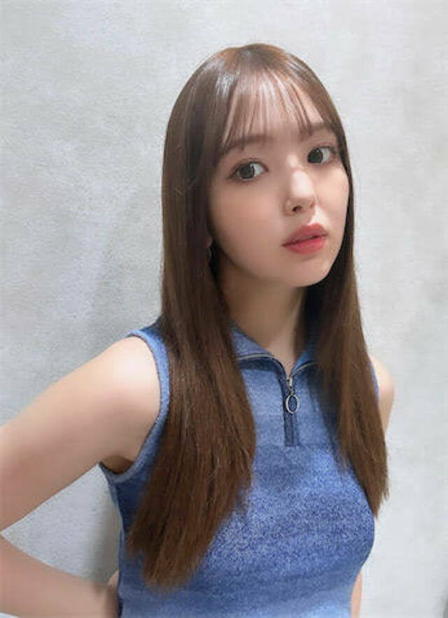 藤田ニコル、艶髪にうっとりする最新ストレートヘアが「大天使 藤田ニコル、艶髪にうっとりする最新ストレートヘアが「大天使