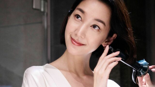 エッセイストの久住あゆみが実践する、心地よくあるための美容法【働く女性の美容ルール】 antenna[アンテナ]