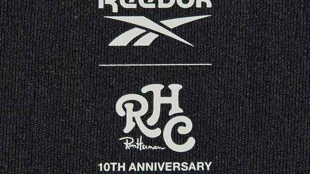 RHC ロンハーマン10周年記念コラボ、チャンピオンとのメンズTシャツ