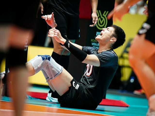 volleyball star  ポスター付き　石川祐希　柳田将洋　高橋健太郎 Amazon.co.jp: NEXT4 全日本男子バレーボール 石川祐希 龍神