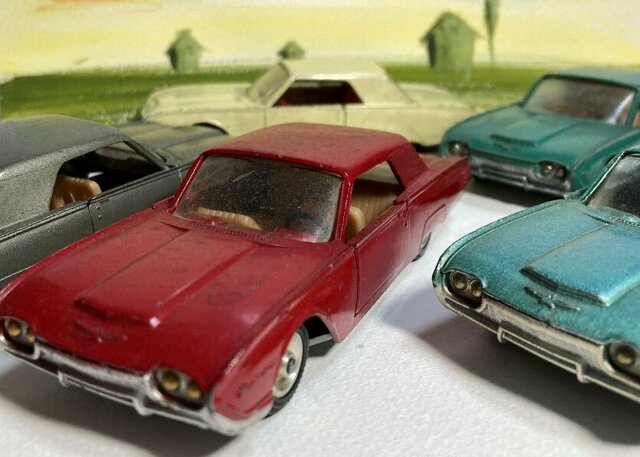 フォードサンダーバードsolido 4505 ford 61 フランス製　希少 フォードサンダーバードsolido 4505 ford 61 フランス製 希少