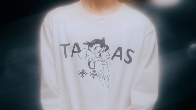 【希少/美品】タトラス × 鉄腕アトム コラボプリントロングTシャツ カットソー 新商品】《TATRAS/タトラス》が『鉄腕アトム/ASTRO BOY』と