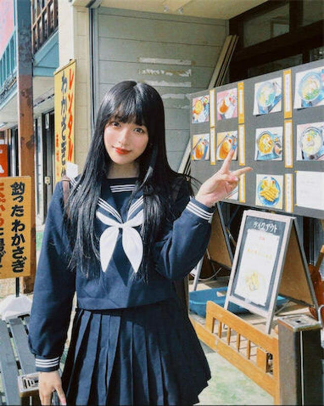 リアルJKにしか見えない？ 夏帆、可憐な黒髪ロング＆セーラー服ショットが話題 | antenna[アンテナ]