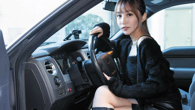 TOKYO FM「スナックラジオ」で話題!! 謎の美女 BABIの愛車を大