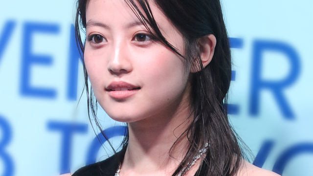 朝ドラ俳優☆今田美桜さん愛用ブランド*タングルネックレス ミラノから歓びの輝き。俳優・今田美桜がまとうダミアーニの人気