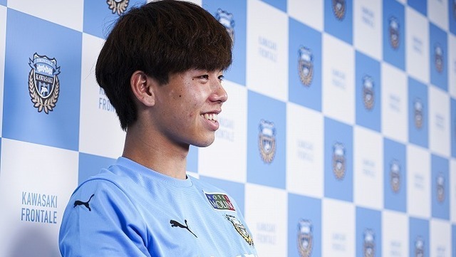 川崎・高井幸大が示すパリ五輪への決意。世界大会を“楽しむ”ポテンシャルと海外移籍への今の想い【インタビュー後編】 antenna[アンテナ]