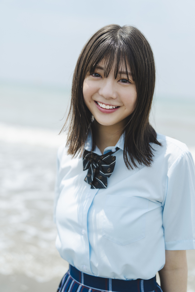 夏、はじまる。乃木坂46・冨里奈央が表紙を飾る「B.L.T. SUMMER CANDY 